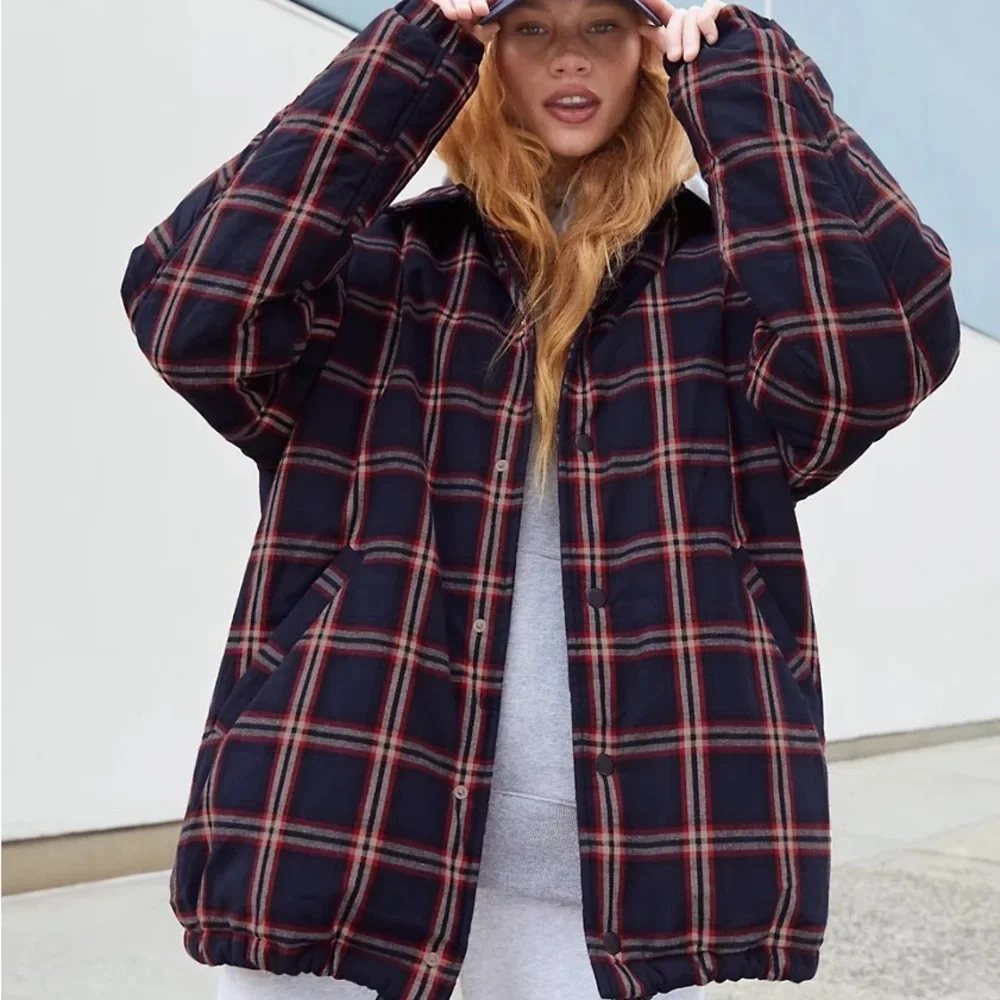 Coach Jacket - Picture 2 of 4